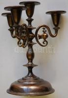 Négy ágú bronzosított öntöttvas gyertyatartó /
Iron candelabra 21x17cm