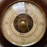 cca 1900 Fischer márkájú német barométer, javításra szorul /
German barometer, needs repair 12,5cm