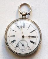 cca 1880 Ezüst (Ag) kulcsos zsebóra eredeti üveggel, porcelán számlappal, másodpercmutatóval a fogantyúján javítással. Kiválóan működik / Silver pocket watch with key-wind, key-set movement, original glass, porcelain dial; minor fault on handle. Works well, br: 74,3gr