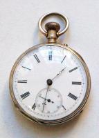 cca 1890 Ezüst (Ag) zsebóra hibátlan porcelán számlappal, másodpercmutatóval. Kiválóan működik / Silver pocket watch with porcelain dial, works well br: 83,3gr