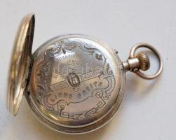 cca 1890 Ezüst (Ag) zsebóra hibátlan porcelán számlappal, másodpercmutatóval. Kiválóan működik /
Sil...