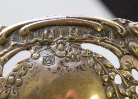 cca 1860 Jelzett antik ezüst (Ag) kínáló pár kék üvegbetéttel, 800-as tisztaságjelzéssel /
A pair of...