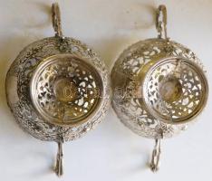 cca 1860 Jelzett antik ezüst (Ag) kínáló pár kék üvegbetéttel, 800-as tisztaságjelzéssel /
A pair of...