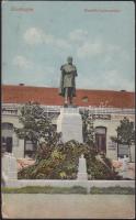 Érsekújvár Kossuth statue, small Hungarian flag on backside, vissza So.Stpl