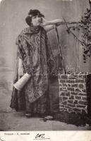 10 db régi folklór lap vízhordó leányokkal, köztük két litho