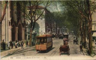 Nice Street of the railway station, tram