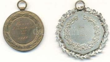 ~1930. 2db klf Sakk verseny díjérem, egyik Berán Lajos jelzéssel! T:2,2-