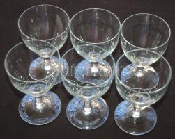 6db üveg borospohár egy díszes üveg boroskancsóval /
Folklore glass wine set 11cm, 20cm