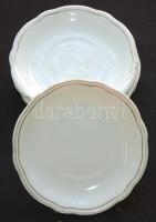 Vegyes Zsolnay porcelán tétel: 7db süteményes tányér, 4db kávécsésze-alátét, 4db bögre, 1db teáscsés...