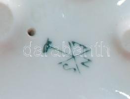 Festett sorszámozott jelzett ENS Volkstedt-Rudolstadt német porcelán fiú virágcsokorral /
Numbered g...