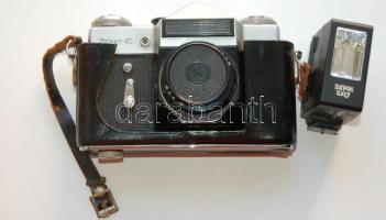 Zenit-E típusú fényképezőgép Industar 50-2 3,5/50 objektívvel és Sunpak GX17 típusú vakuval saját to...