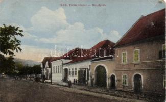 Teke main square (b)