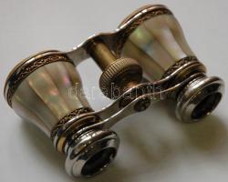 cca 1900 Kis réz színházi látcső gyöngyházberakással és arabeszk díszítéssel (a lencse foglalatán en...