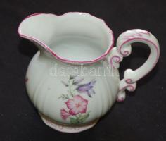 Háború előtti, virág-mintás Zsolnay kávéskészlet egy csésze kivételével komplett