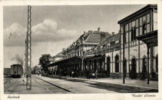 Szolnok Vasútállomás (fa)