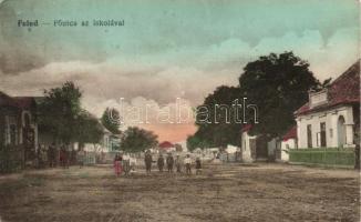 Feled main street, school (EB)