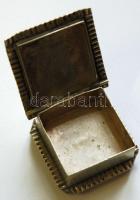 Fém dobozka "Why!!! Here it is" felirattal, brit jelzéssel /
Metal box with inscription an...