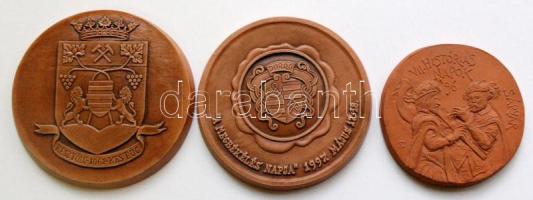 3db klf kerámia plakett: Sárvár, Dorog, Kesztölc