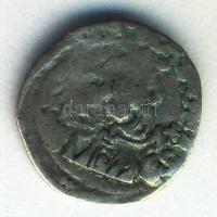 1307-1342. Denár Ag "Károly Róbert" T:3
Huszár 495.,Unger I.: 393.e/f