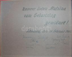 1941-1944 Fotóalbum az osztrák katonai lovasiskolaként és állomáshelyként szolgáló Schlosshofban készült fotókkal ott megfordult Wehrmacht-tisztekről, többek között Gottfried Barton vezérőrnagyról, a fotókon aláírásokkal és dedikációkkal / Photo album with mostly signed or dedicated photos of high rank Wehrmacht officers at Schlosshof in Austria, e.g. Gottfried Barton major general