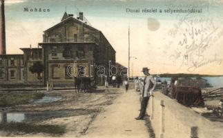 Mohács selyemfonoda, mólók