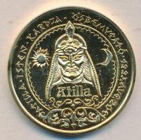 1993. "Atilla Isten Kardja / Ősbemutató 1993. Aug.20." aranyozott emlékérem (43mm) T:PP