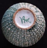 Egyedi készítésű jelzett mázas kerámia vázácska /
Ceramic vase with individual design 11,5cm d: 11cm