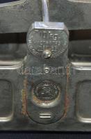 Régi "Fegyver- és Gépgyár Rt" 10kg-os háztartási mérleg /
Vintage weighing scale 41x19x13c...