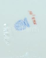 21 darabos kézzel festett és aranyozott, sorszámozott, Apponyi vert-mintás, jelzett Herendi porcelán...