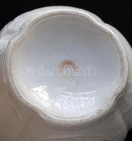 Virágokkal díszített jelzett porcelán teás kanna /
Chinaware tea kettle 22cm