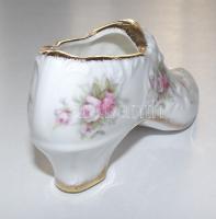 Virágokkal díszített szolidan aranyozott angol porcelán cipő /
English chinaware shoe 5x11cm