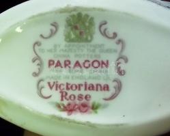 Virágokkal díszített szolidan aranyozott angol porcelán cipő /
English chinaware shoe 5x11cm