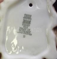 Kézzel festett jelzett Zsolnay porcelán kutya figura /
Handpainted Zsolnay chinaware dog figure 9x11...