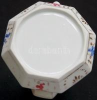 XIX. századi kézzel festett Klösterle osztrák porcelán kancsó benyomott jelzéssel /
Handpainted chin...