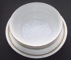 Nagy vegyes bolhapiac tétel benne kerámiák, régi autórádió egyéb