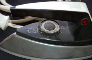 4 db régi, működőképes vasaló