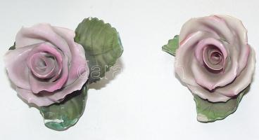 2db kézzel festett sorszámozott jelzett Herendi porcelán rózsa megviselt állapotban / Chinaware roses figure with fault 5cm