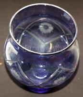 Lila színű metszett üvegváza 14,5cm