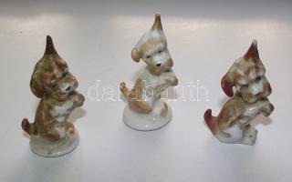 3db kézzel festett jelzett porcelán kutya figura / Handpainted chinaware dog figures 6cm