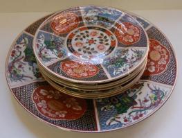 6 részes jelzett kínai porcelán süteményes szett: 5db kistányér és 1db kínáló tál / Chinese chinaware cake set