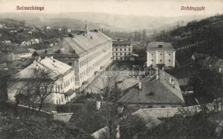 Selmecbánya tobacco factory
