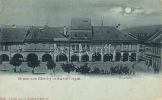 Beszterce market place, shops