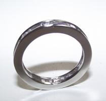 Dekoratív Signets & Cyphers márkájú platina (Pt) gyűrű gyémántkövekkel díszítve /
Platinum ring ...