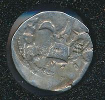 1307-1342. (1339-1342) Denár Ag "Károly Róbert" T:3
Huszár 497.,Unger I.: 394.k