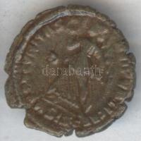 Római Birodalom / GRATIANUS 367-383. bronz dénár tanúsítvánnyal T:2-
Roman Empire / GRATIANUS 367-38...