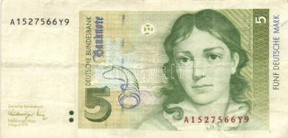 Vegyes bankjegy tétel, közte Ausztria, Német 3. Birodalom, Horvátország, Marokkó pénzei is, összesen...