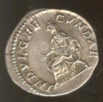 Római Birodalom / Caracalla 198-217. Denar Ag (2.94g) T:2-
Roman Empire / Caracalla 198-217. Denariu...