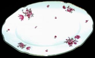 Bajor porcelán tálkészlet: Leveses és pecsenyéstálak, bonbonniere, cukortartó