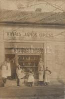 Budapest XIX. Kispest, Kovács János cipészüzlete, photo