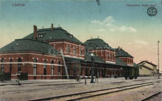 Lipótvár railway station